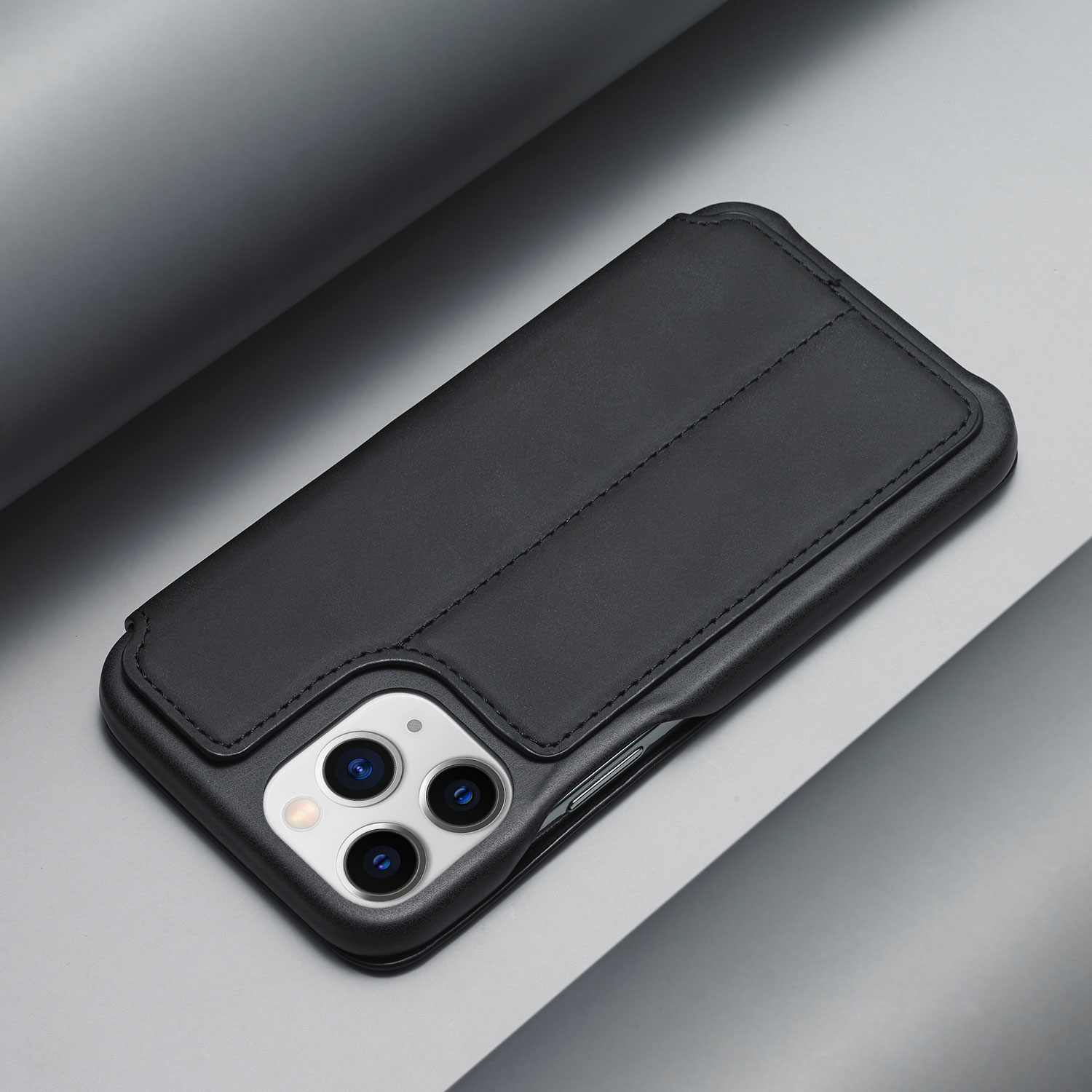 Luxury Leather Magnetic Flip Case For iPhone 17/Pro Max/iP16 15