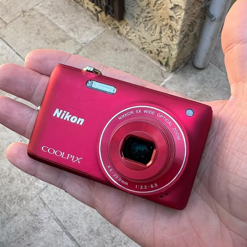 【美品】Nikon　デジカメ COOLPIX S4150 レッド　コンデジ Nikon Coolpix S4150 Digital Camera 14.0 Megapixels Red From
