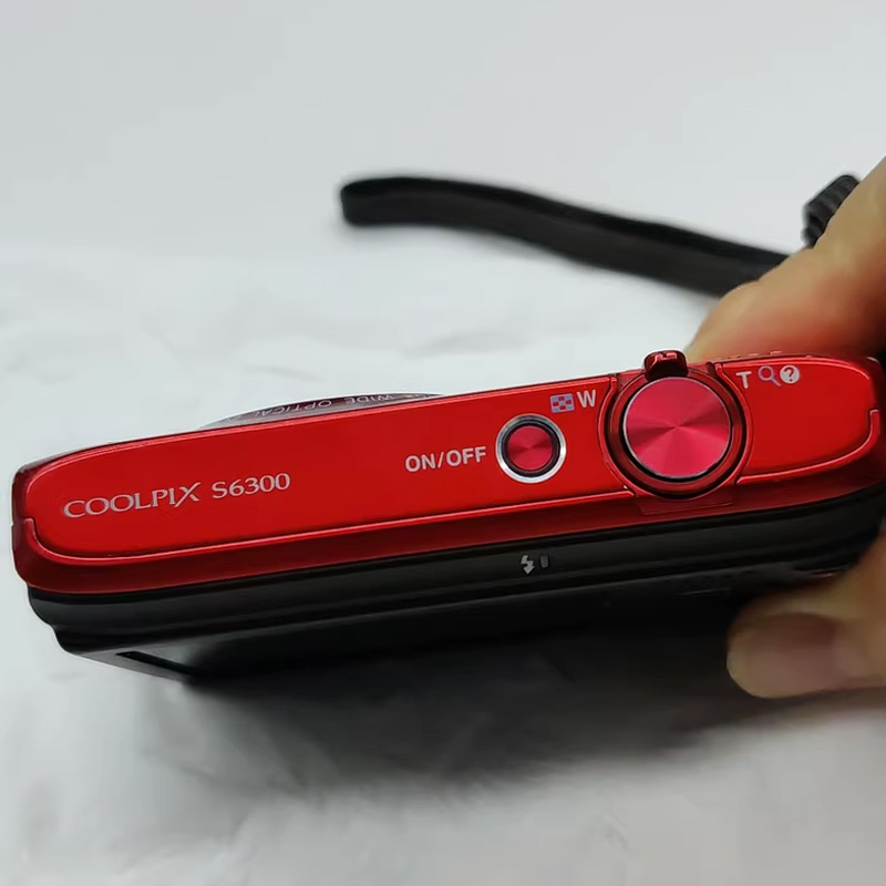 Nikon COOLPIX S6300 16.0MP Digital Camera 10X Optical Zoom w