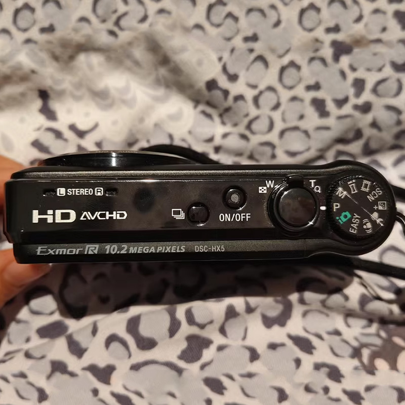 Sony Cybershot DSC-HX5 10.2MP 10X Optical Zoom Digital Camera