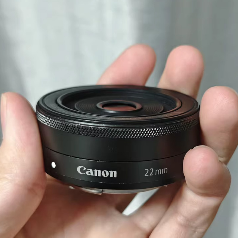 ✨美品✨ブラック✨Canon EF-M 22mm F2 STM　958-2 Used Canon EF-M 22mm f/2 STM | MPB