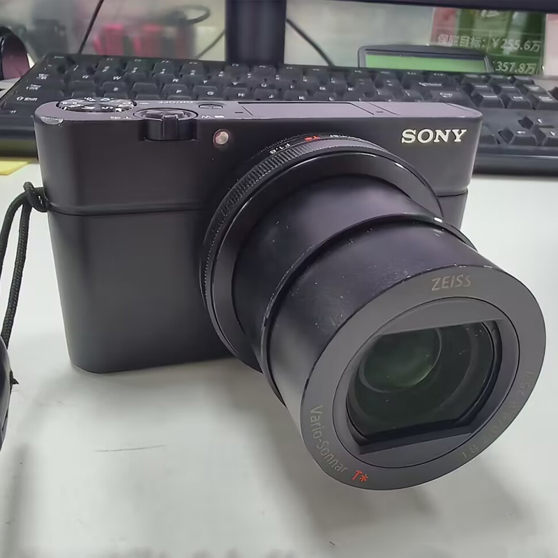 Sony DSC-RX100M3 RX100 III 20.2MP 2.9x Compact Digital Camera 90