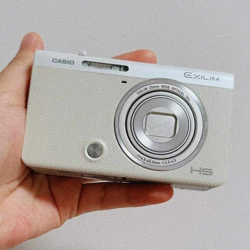 CASIO EXILIM EX-ZR50 Compact Digital Camera 10x Optical zoom