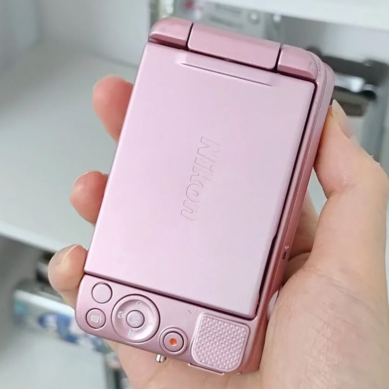 Nikon COOLPIX S6600 Pink 16.0MP Digital Camera 12x Zoom Flip