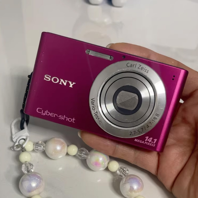 SONY Cyber-shot DSC-W320 14.1MP 3.0x Optical Zoom English Digital