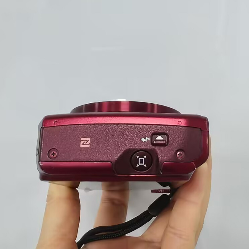 Canon PowerShot SX700 HS 16.1MP 30x Optical Zoom Digital Camera