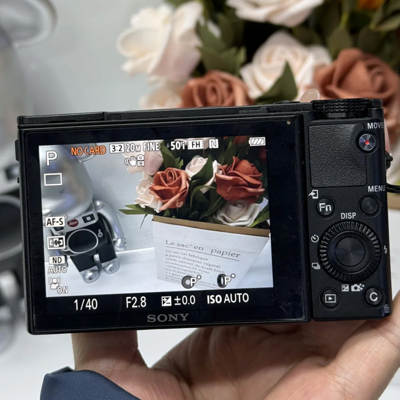 SONY - 新品未使用　SONY Cyber-Shot RX DSC-RX100M3 s-l1200.jpg