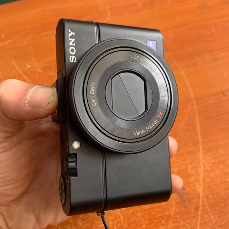 Sony SONY ソニー Cyber-shot DSC-RX100M2 コンパクトデジタル Sony SONY ソニー Cyber-shot DSC-RX100M2 コンパクトデジタル
