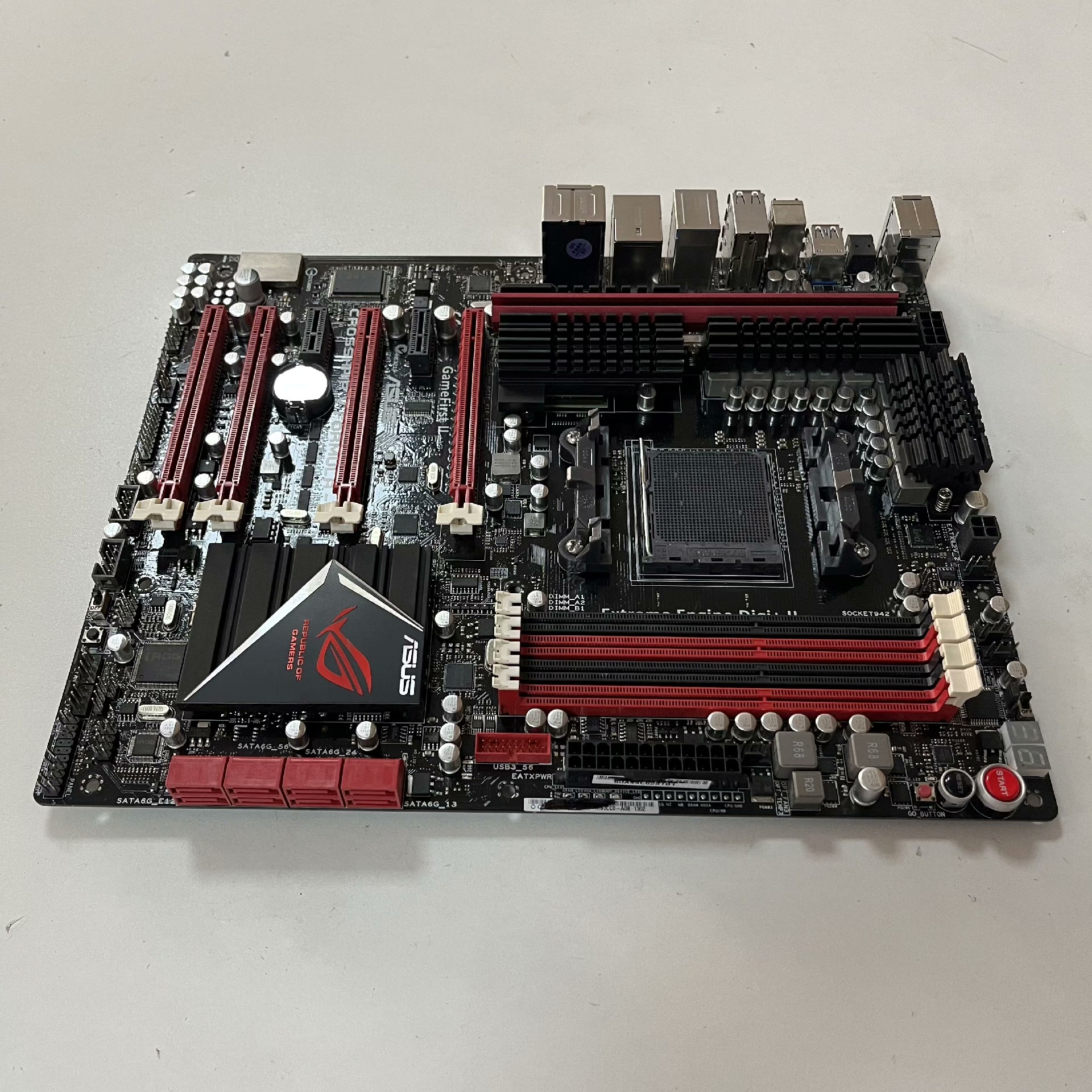 FOR ASUS Crosshair V Formula-Z DDR3*4 32GB Socket AM3+ AMD ATX