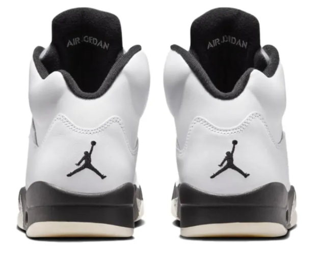 Nike Air Jordan 5 Retro 