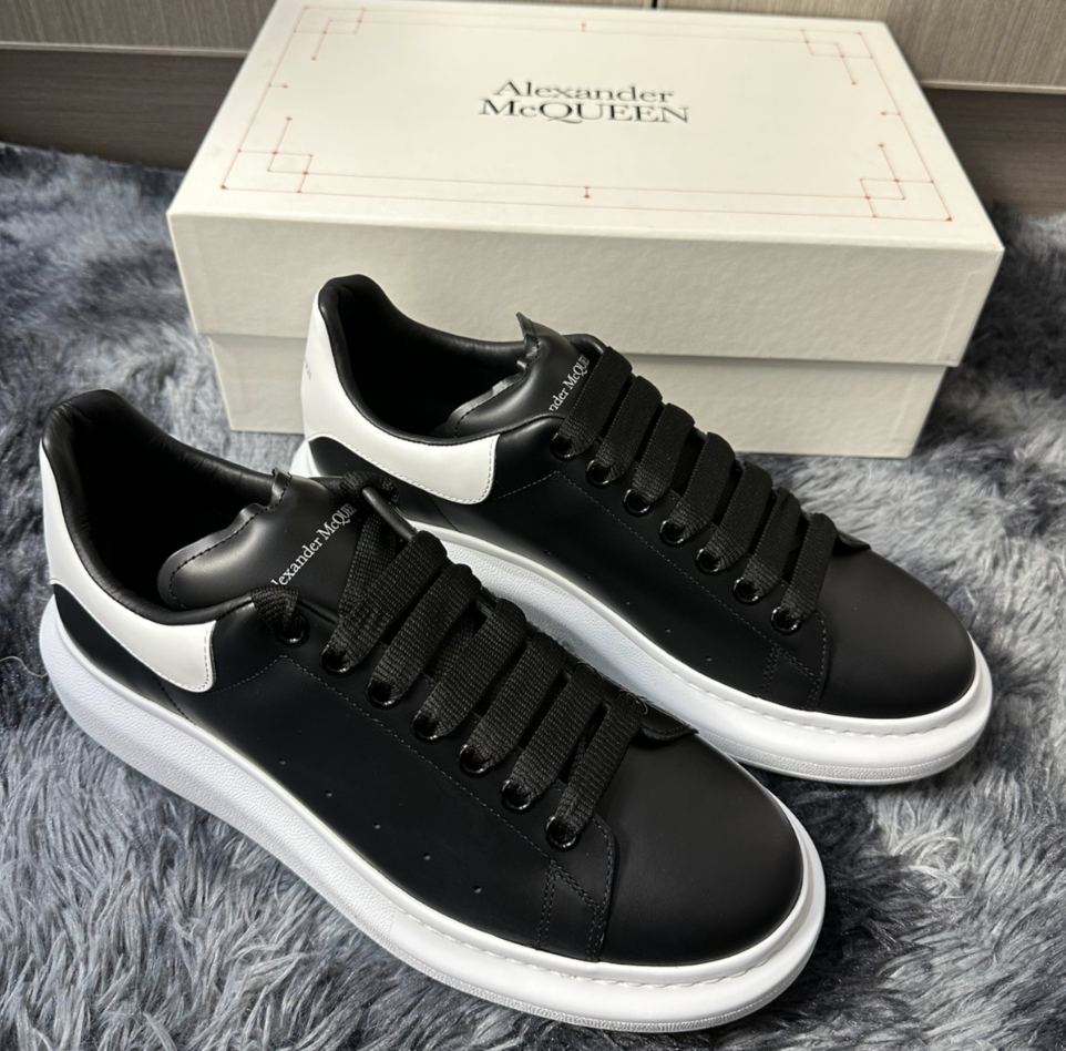 ALEXANDER MCQUEEN スネクヒッフヘルト 7975331BR0T 1000 $_57.JPG?set_id=880000500F
