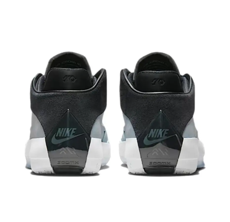 シューズ(男性用) Nike Air Jordan 40 \"Blue Suede\" Air Jordan 40 'Blue Suede' Basketball Shoes. Nike CH