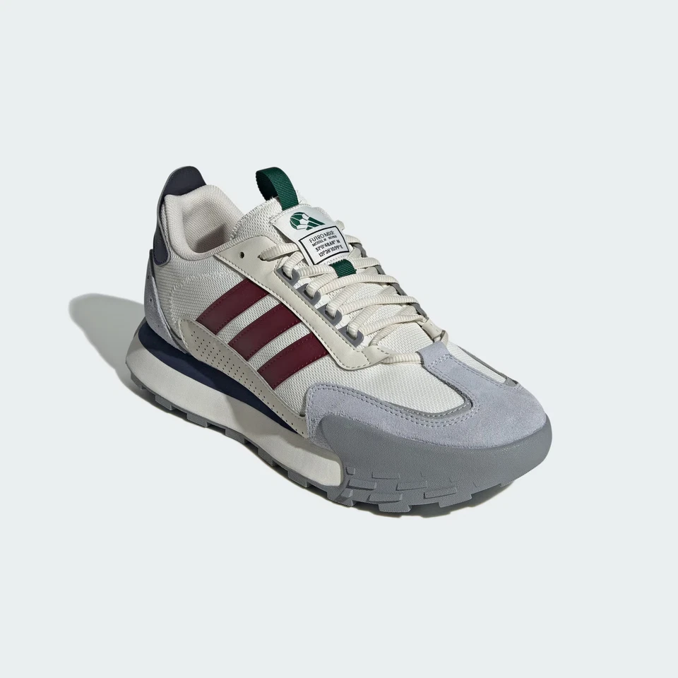 シューズ Adidas mundial team Amazon.com | adidas Mundial Team Black/White Men's 7.5, Women's