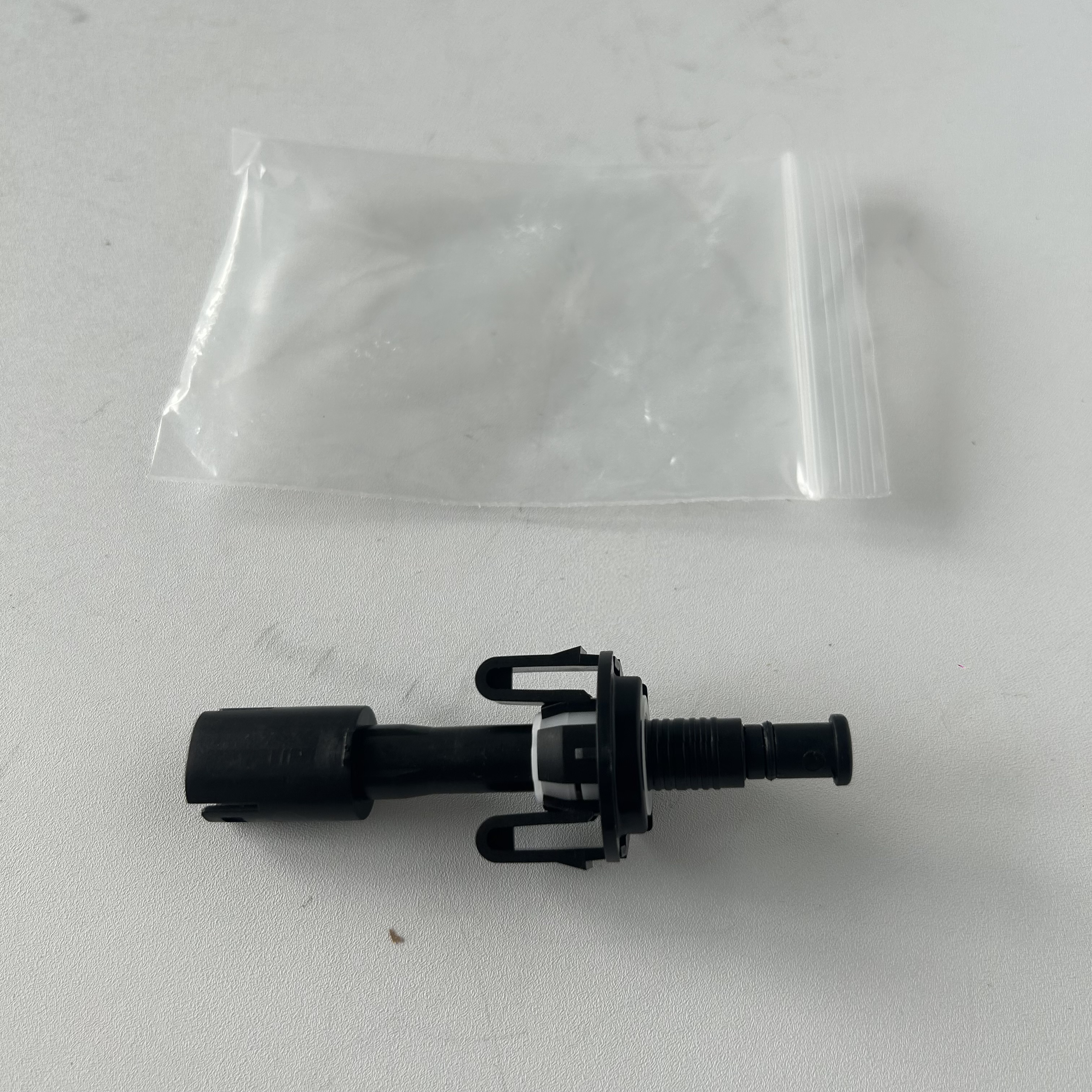 05026211AA Under Hood Switch Replacement Actuator Sensor For Jeep