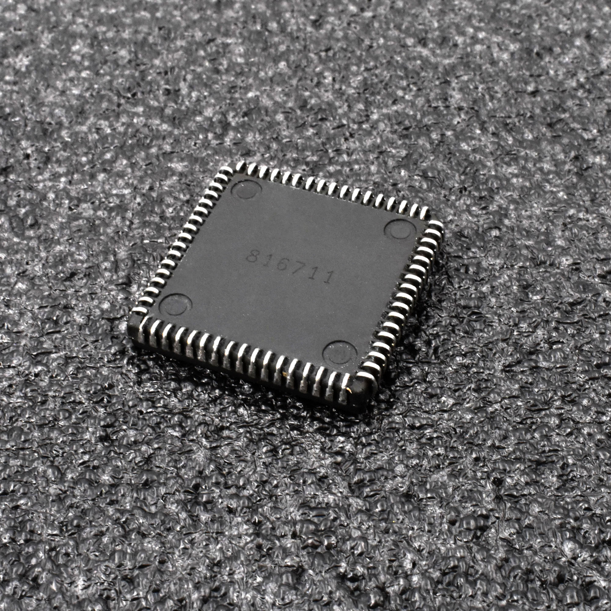 1//5PCS IDT7005S15J PLCC 68PIN IDT7005S15 HIGH-SPEED 64Kb DUAL-PORT STATIC RAM