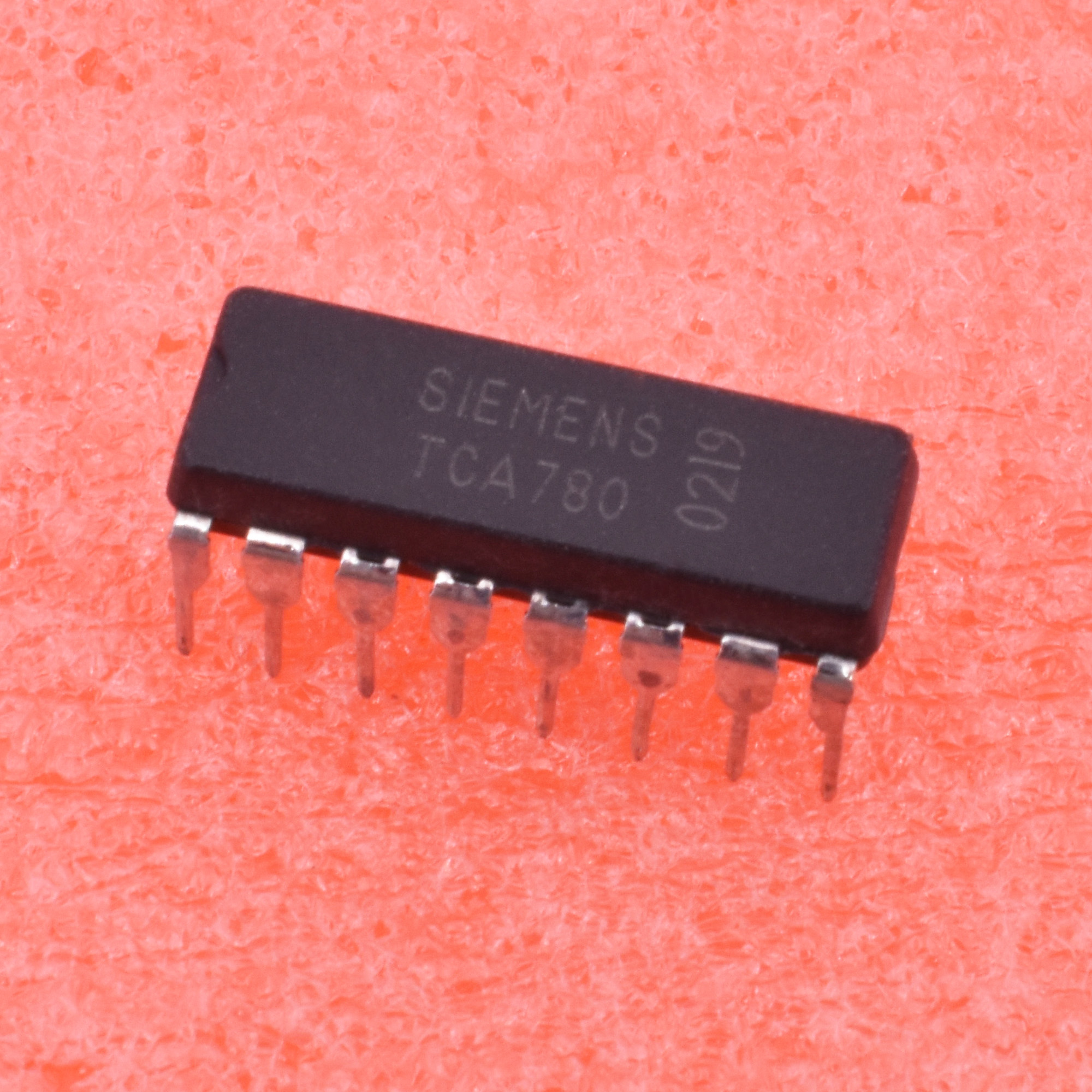 Hot Sell 1PCS TCA440 TCA-440 TCA 440 DIP-16 AM Receiver IC
