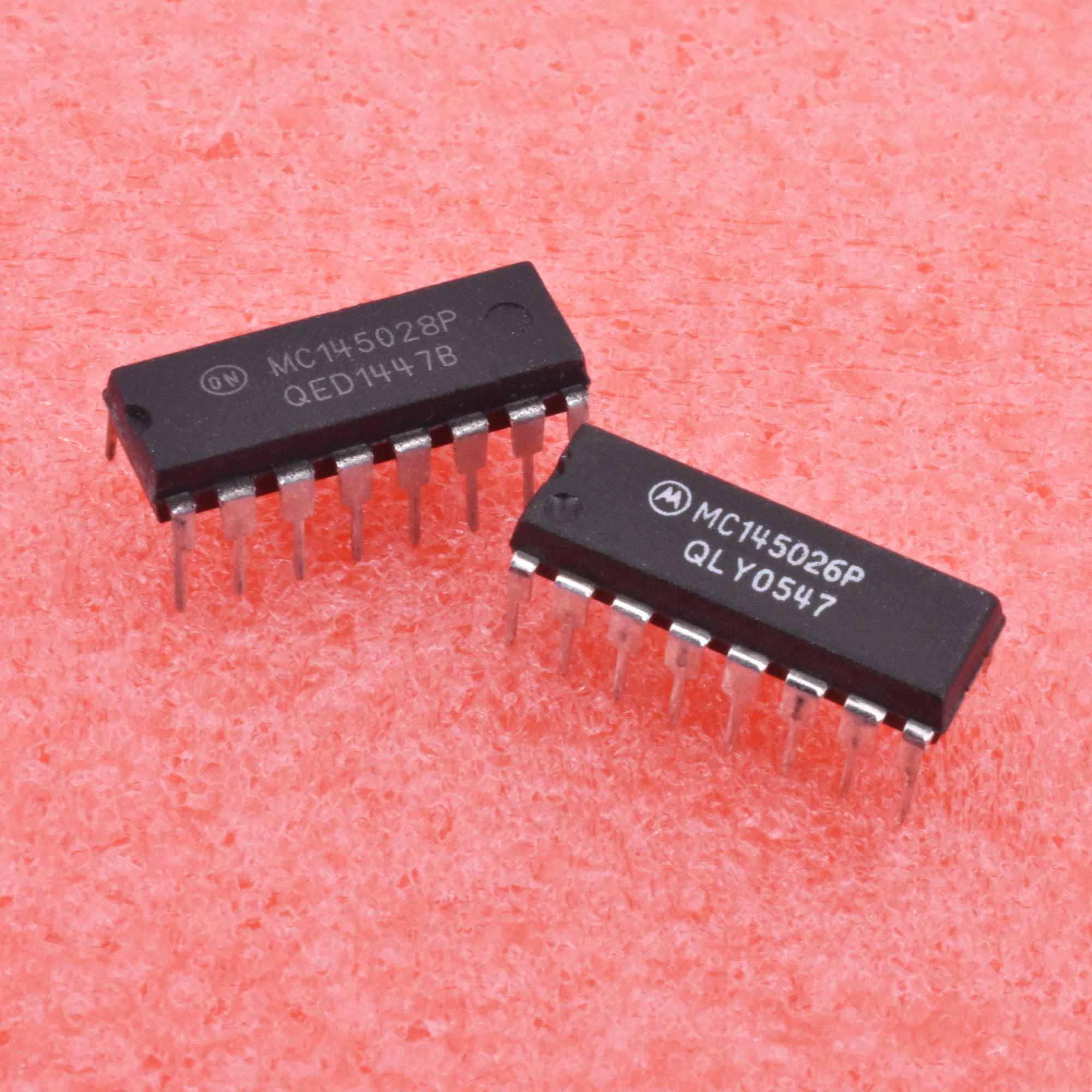 1//5PCS MC145026P MC145028P DIP 16PIN IC Encoder and Decoder Pairs CMOS
