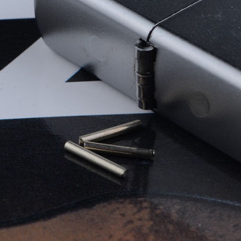 xmaxx hinge pins