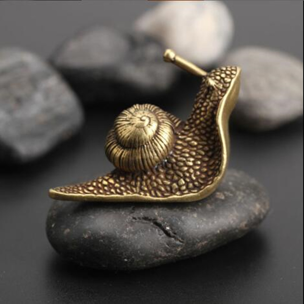 40MM Collect Curio Chinese Small Bronze Exquisite Lifelike Animal Snail Statue蜗牛