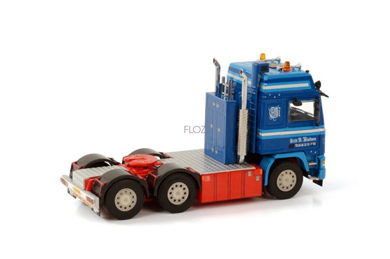 wsi 1/50 ベンツ　Volvo 2台セット wsi 1/50 ベンツ Volvo 2台セット - メルカリ