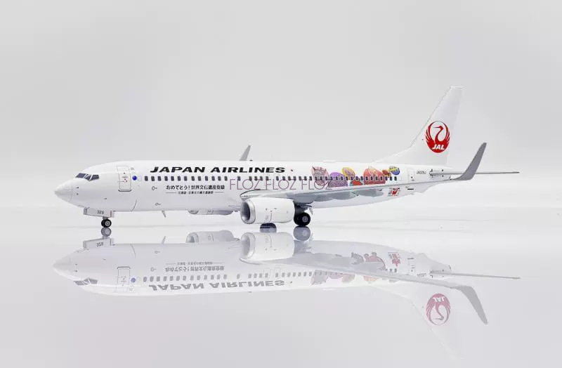 JC WINGS JAPAN AIRLINES for Boeing 737-800 JA329J 1:200 Aircraft