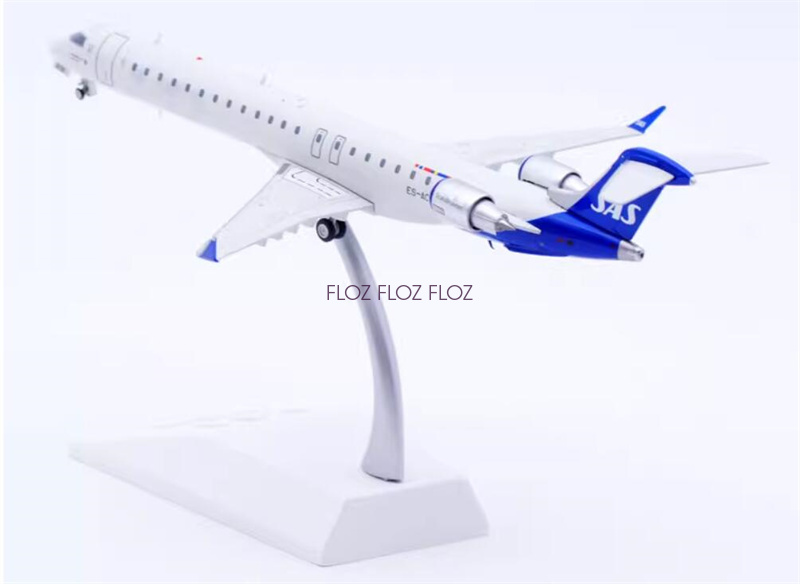 JCWings　1/200　CRJ900　超メルカリ市価格で掲載中 1:200 for JC Wings for Scandinavian Airlines for Bombardier