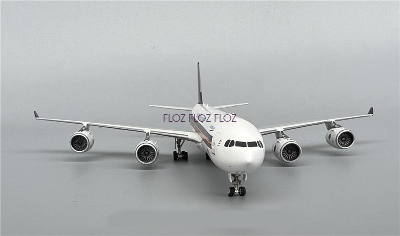 Phoenix Singapore Airlines Leadership for Airbus A340-500 9V-SGB 1