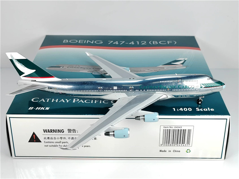 Phoenix Cathay Pacific Cargo for Boeing B747-400 B-HKS 1/400