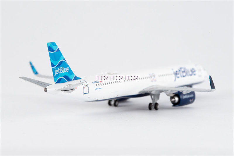 エアバス　Airbus　A321　A321neo　Gemini 200 Amazon.com: GeminiJets Airbus A321neo Commercial Aircraft