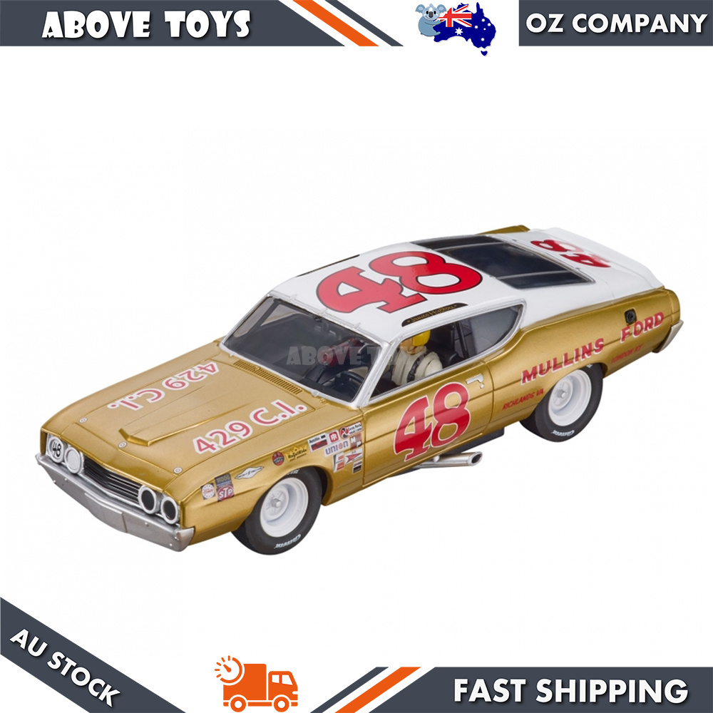 Carrera Evolution Speedway Champions 7.5m Banked Track 1:32 Slot