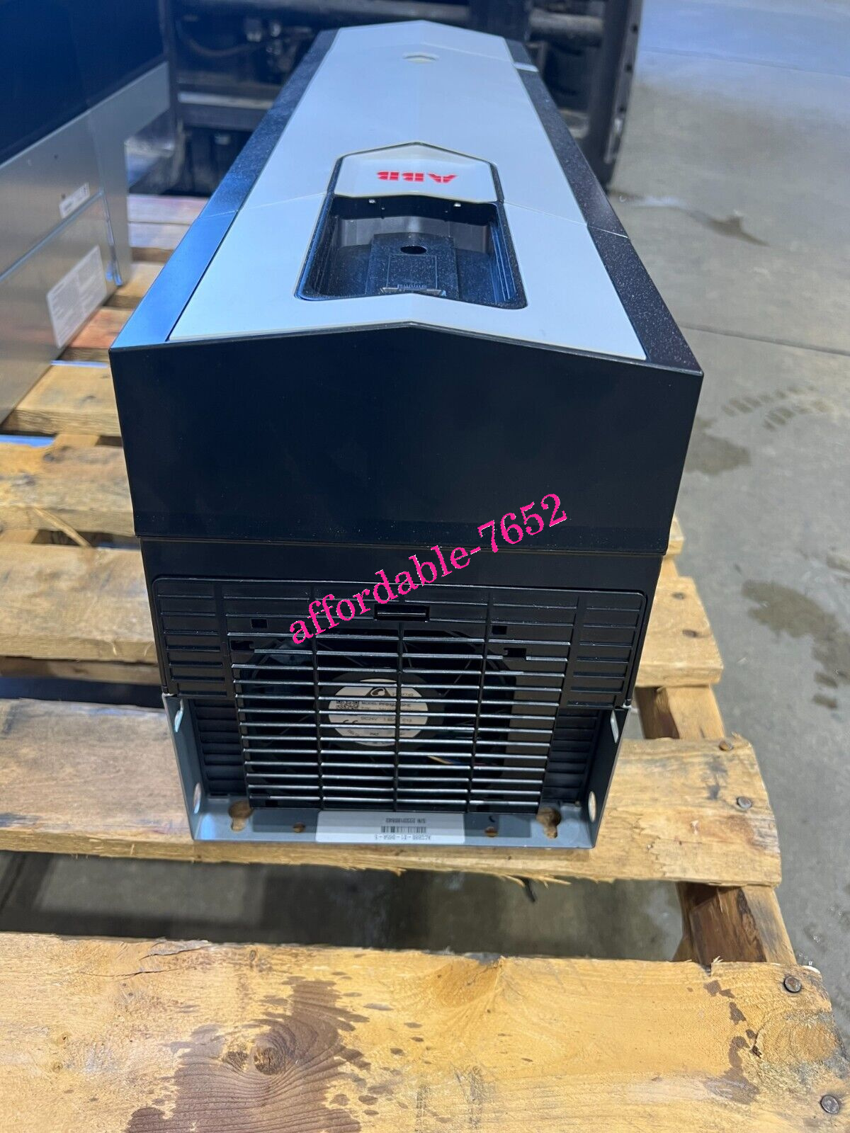 NEW ABB VFD ACS880-01-065A-5 New 50HP 480V Variable NEW ABB VFD ACS880-01-065A-5 New 50HP 480V Variable