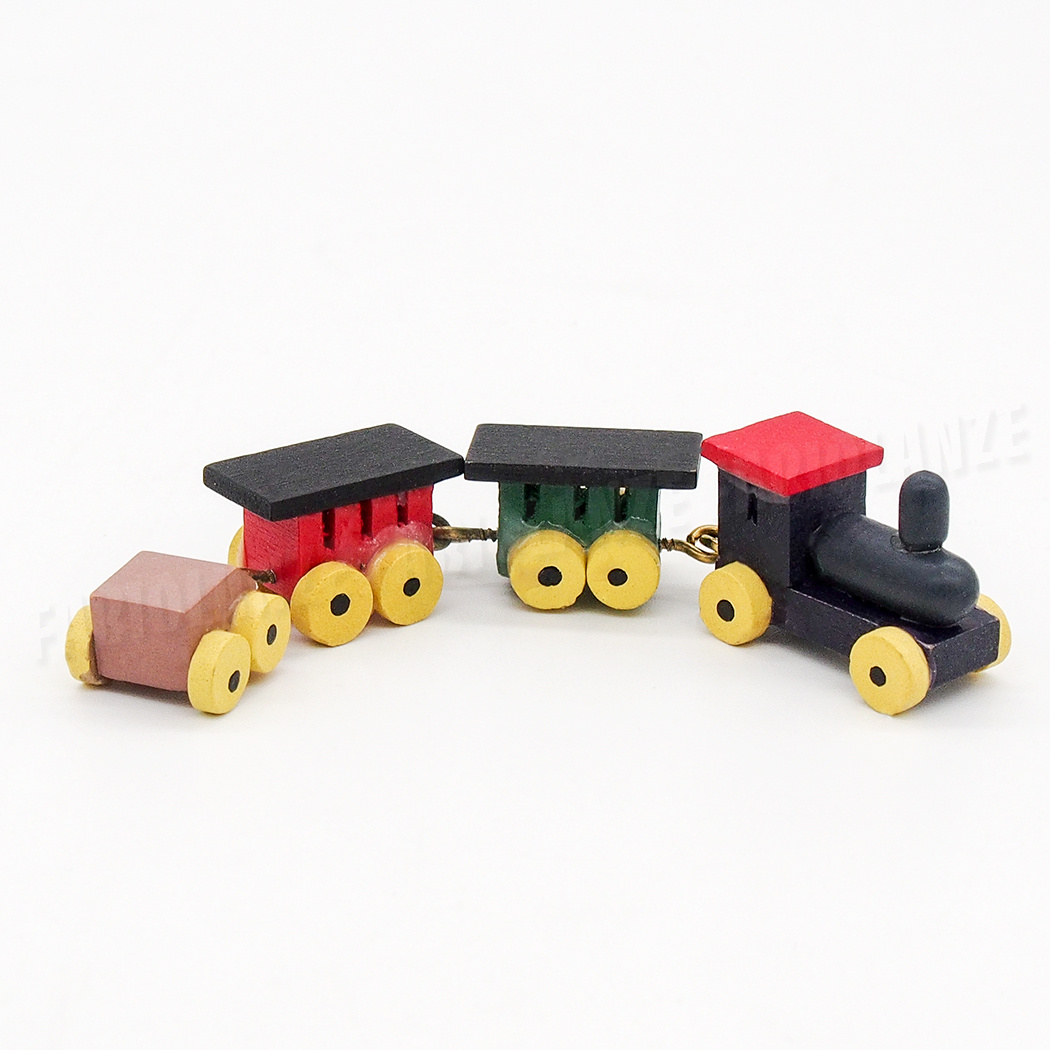 8pcs Holz Zug Train Modell Set Puppenmöbel für 1:12 Puppenhaus Zubehör Deko