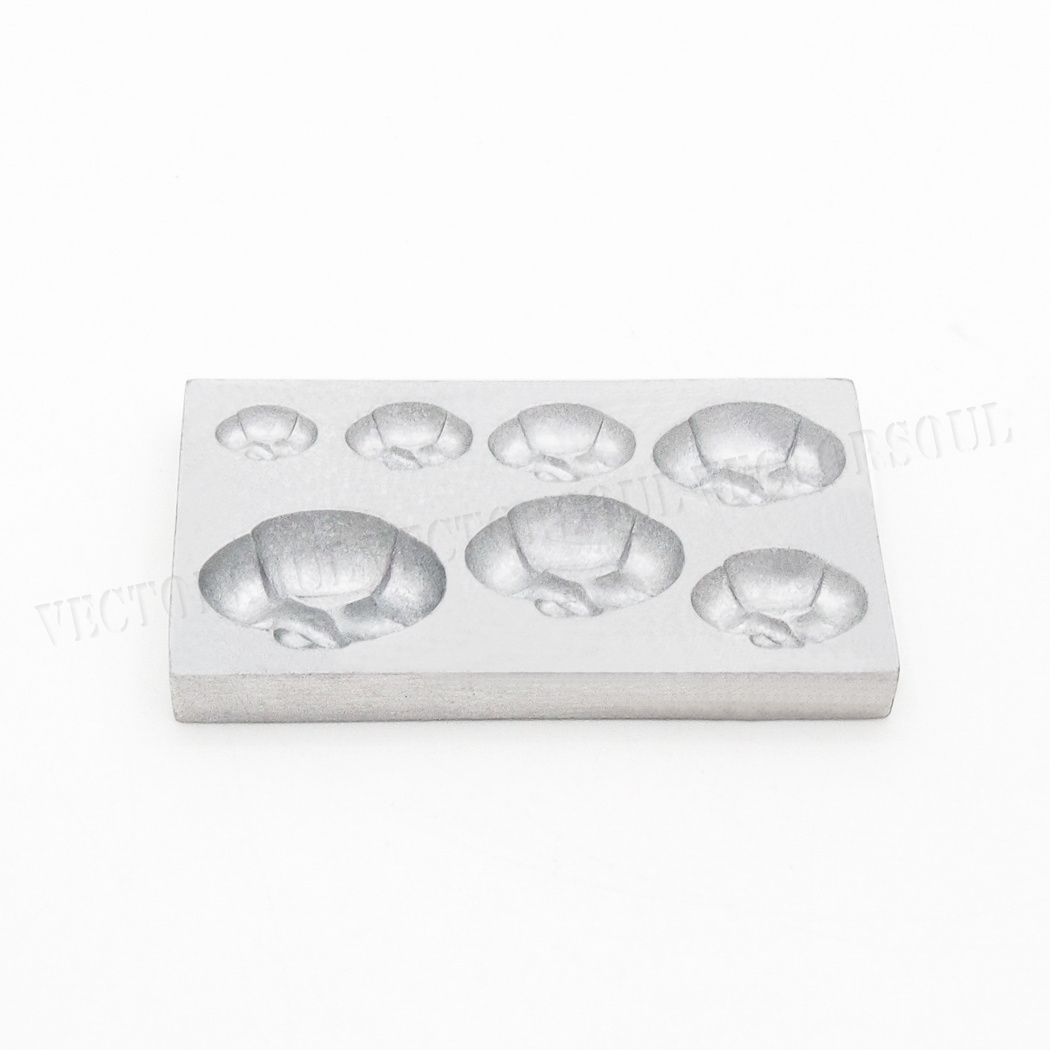 Metal Muffin Cake Pan 7 Mold Miniature Fluted Baking Die Kitchen 1 12 Dollhouse
